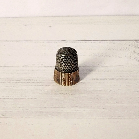 Antique Gold & 925 Sterling Silver Thimble by Ketcham & McDougall 1900s - Picture 7 of 7